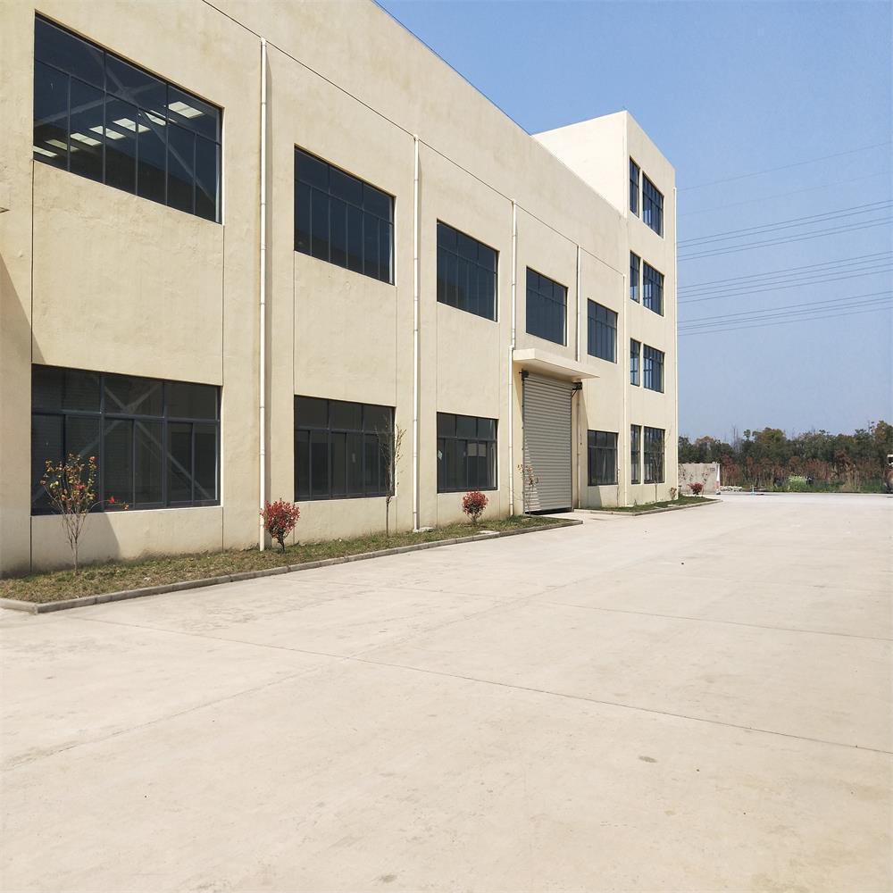 吴江开发区太湖新城，一楼厂房建筑面积2700平米